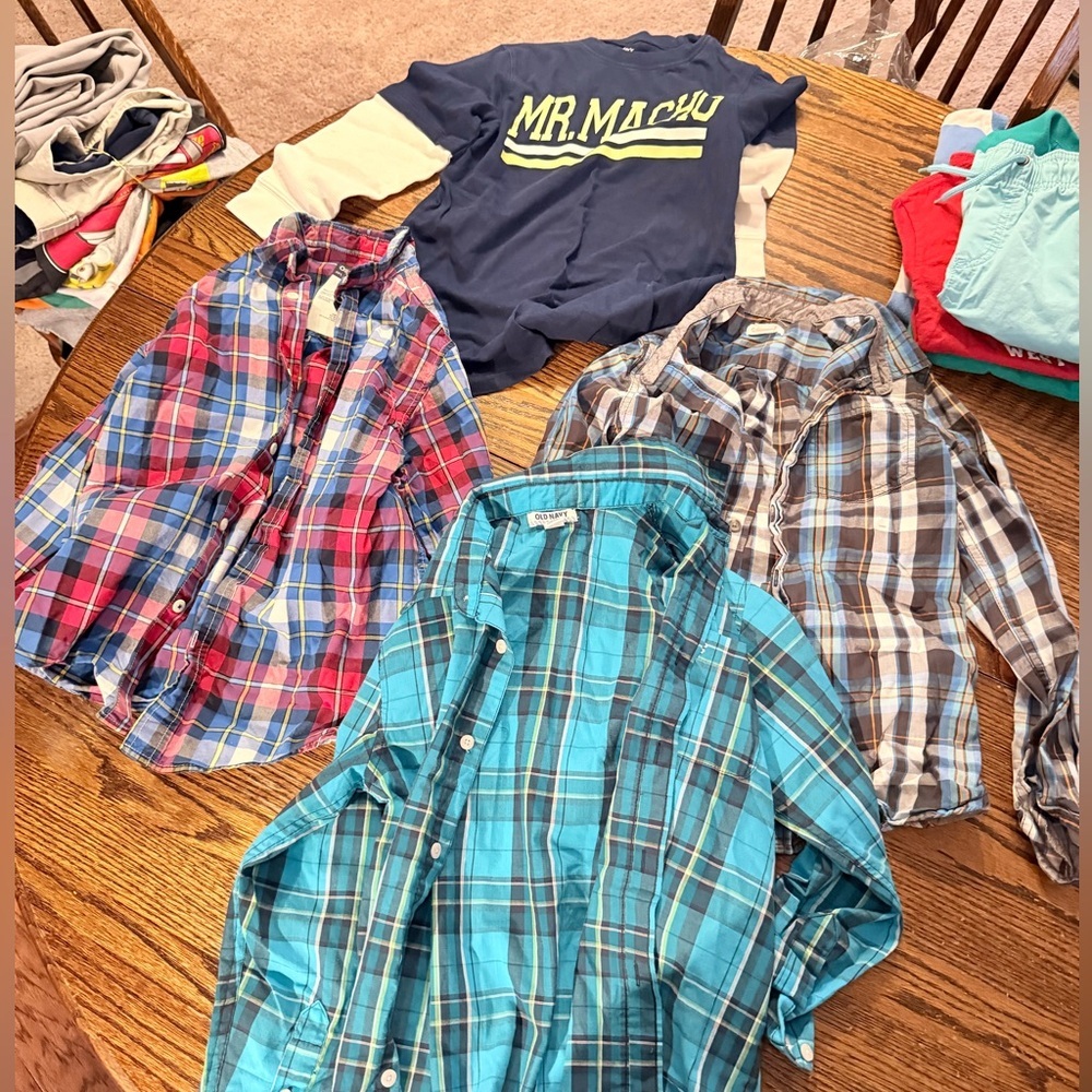 Boys M(8) Shirt/Short Bundle - Picture 3 of 5